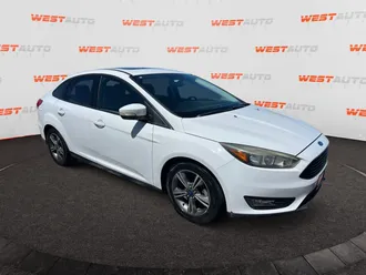 2016 Ford Focus photo 7