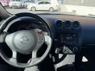 Altima 17