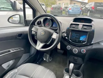 2013 Chevrolet Spark photo 5