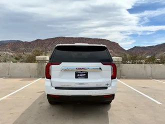 2024 GMC Yukon photo 7