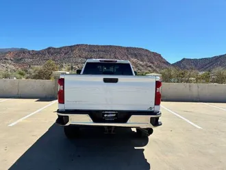 2026 Chevrolet Silverado 3500HD photo 7