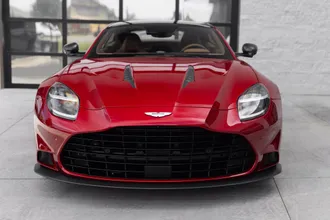 2025 Aston Martin Vanquish photo 5