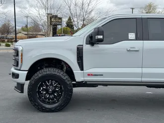 2026 Ford F-350SD photo 4