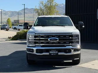 2025 Ford F-350SD photo 2
