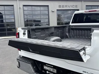 2024 GMC Sierra 3500HD photo 7