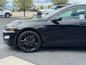 2024 Chevrolet Malibu photo 7