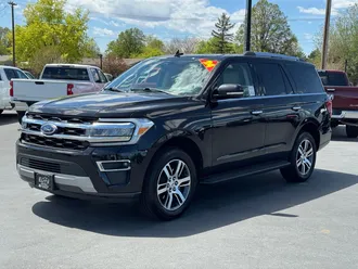 2024 Ford Expedition photo 3