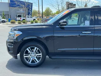 2024 Ford Expedition photo 4