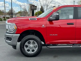 2024 Ram 3500 photo 4