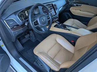XC90 T6 Momentum 2