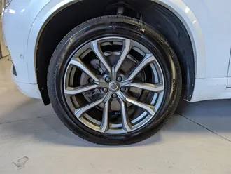 XC90 T6 Momentum 15