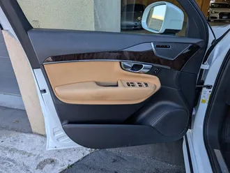 XC90 T6 Momentum 18