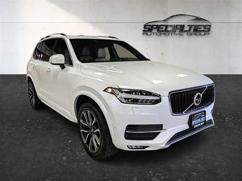 2017 Volvo XC90 T6 Momentum T6 Momentum