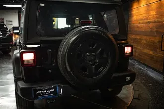 2023 JEEP WRANGLER photo 6