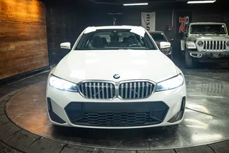 2023 BMW 3 SERIES photo 4
