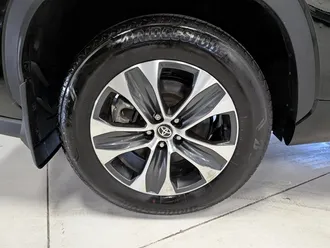Highlander Hybrid XLE 13
