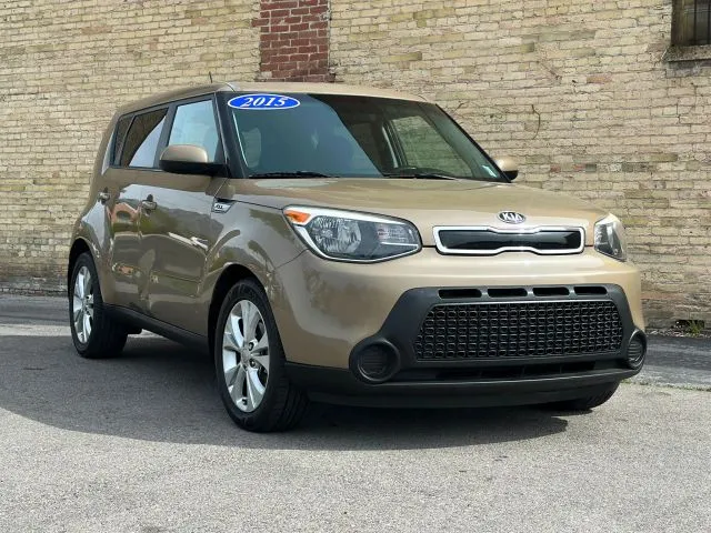 2015 Kia Soul + Wagon 4D