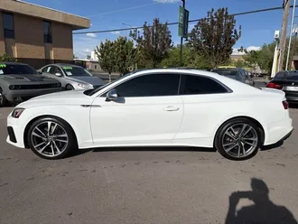 2022 Audi S5 photo 3