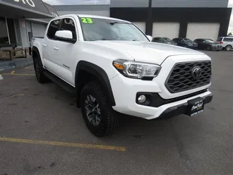 2023 TOYOTA TACOMA photo 3