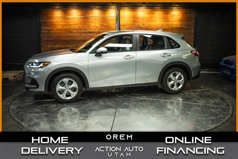 2025 HONDA HR-V LX