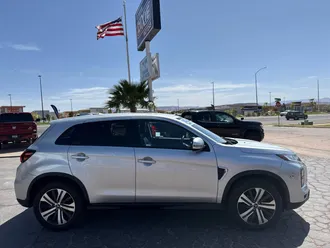 Outlander Sport 2
