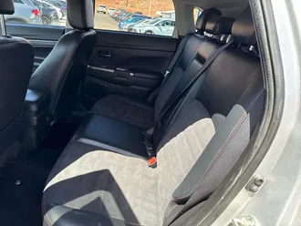 Outlander Sport 16