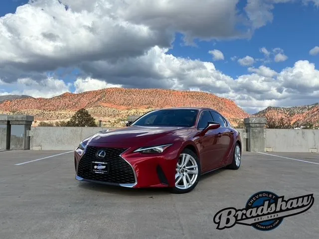 2022 Lexus IS 300