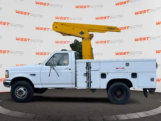 1996 Ford F-450 photo 2