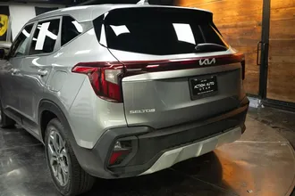 2026 KIA SELTOS photo 6
