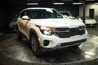 2026 KIA SELTOS photo 5