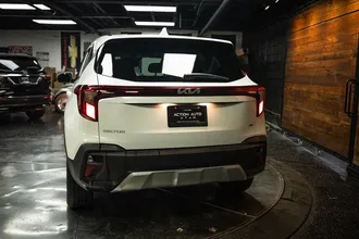 2026 KIA SELTOS photo 6