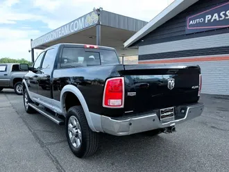 2015 Ram 2500 Crew Cab photo 3
