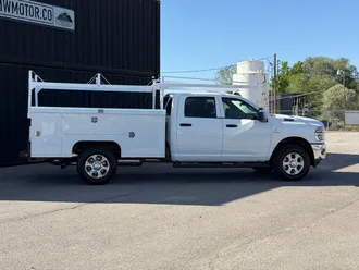 2026 Ram 3500 photo 6