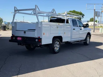 2026 Ram 3500 photo 7