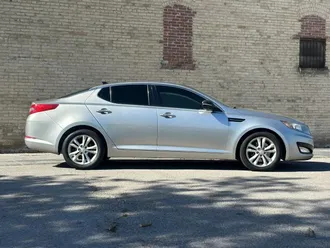 2012 Kia Optima photo 2