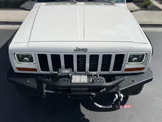 Cherokee 9