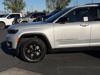 2024 Jeep Grand Cherokee L photo 7