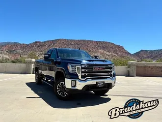 2020 GMC Sierra 2500HD photo 2