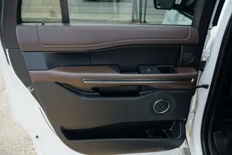 Expedition MAX 36