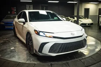 2025 TOYOTA CAMRY photo 5
