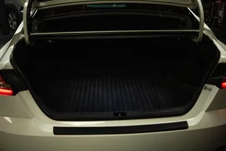 2025 TOYOTA CAMRY photo 7
