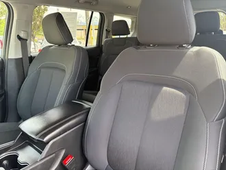 Grand Cherokee L 18