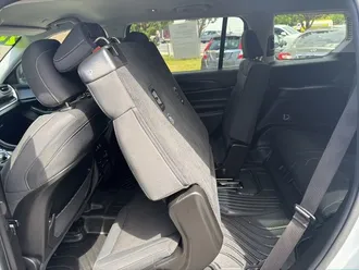 Grand Cherokee L 24