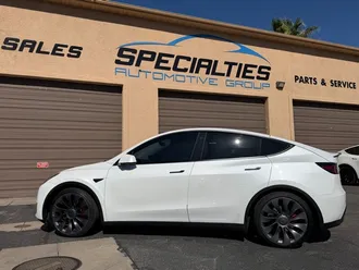 Model Y Performance 3
