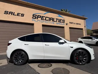 Model Y Performance 5
