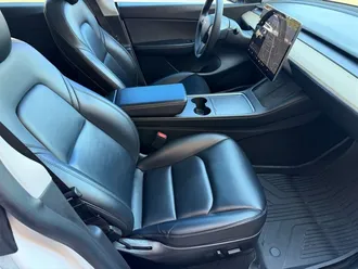 Model Y Performance 12