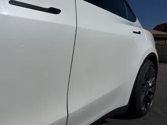 Model Y Performance 28