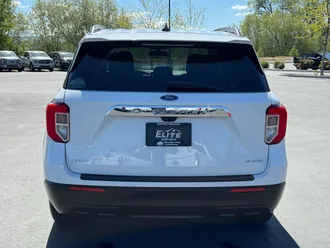 2022 Ford Explorer photo 6