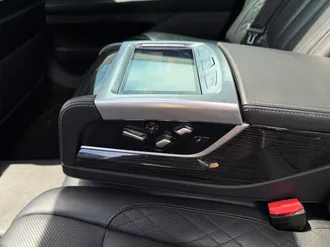 750Li 37