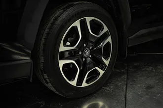 2019 TOYOTA RAV4 photo 3
